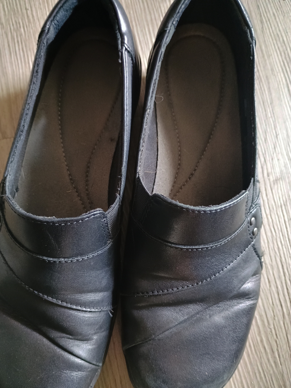 Women's Black Slip-On Comfort Loafers Size 8